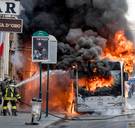 Twee bussen ontploffen in het centrum van Rome, niemand denkt aan terrorisme