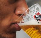 Is bier een betere pijnstiller dan paracetamol?