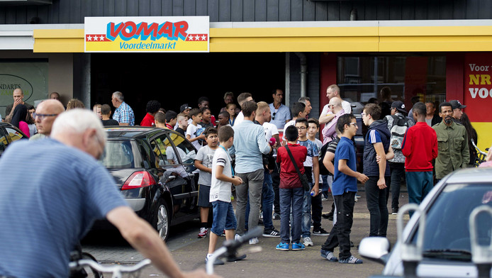 Poging tot brandstichting bij Vomar in Poelenburg | Amsterdam | AD.nl