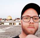 Pas wanneer je langer in Jeruzalem verblijft, zie je wat er echt speelt: racisme, pesterijen en vernederingen