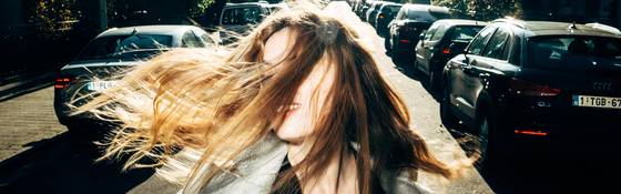 ´´Ik heb fucking twee masterdiploma’s en werk hard, en nu moet ik toch nog een hand op mijn knie verdragen?´´