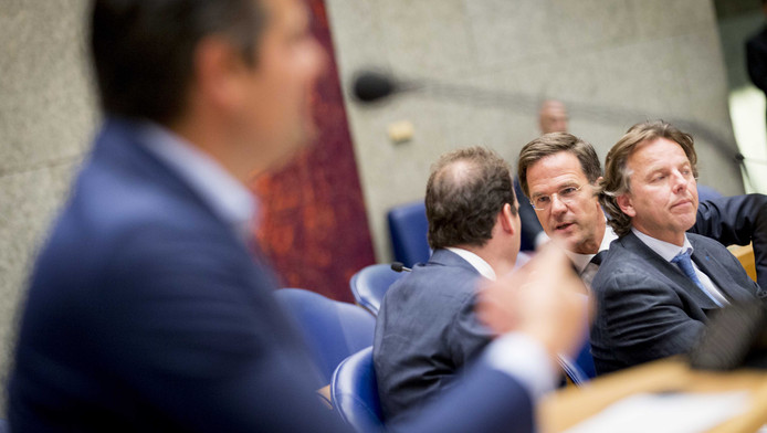 Premier Mark Rutte tijdens het debat in de Tweede Kamer.