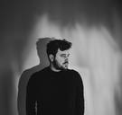 Vlaamse zanger over zijn psychische klachten: “Wanneer ik schrijf, valt mijn gedachtemolen stil”