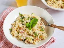 Wat Eten We Vandaag: Risotto met spekjes, courgette en munt
