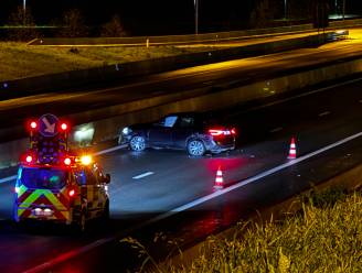 Twee gewonden bij nachtelijk ongeval op A11 in Brugge