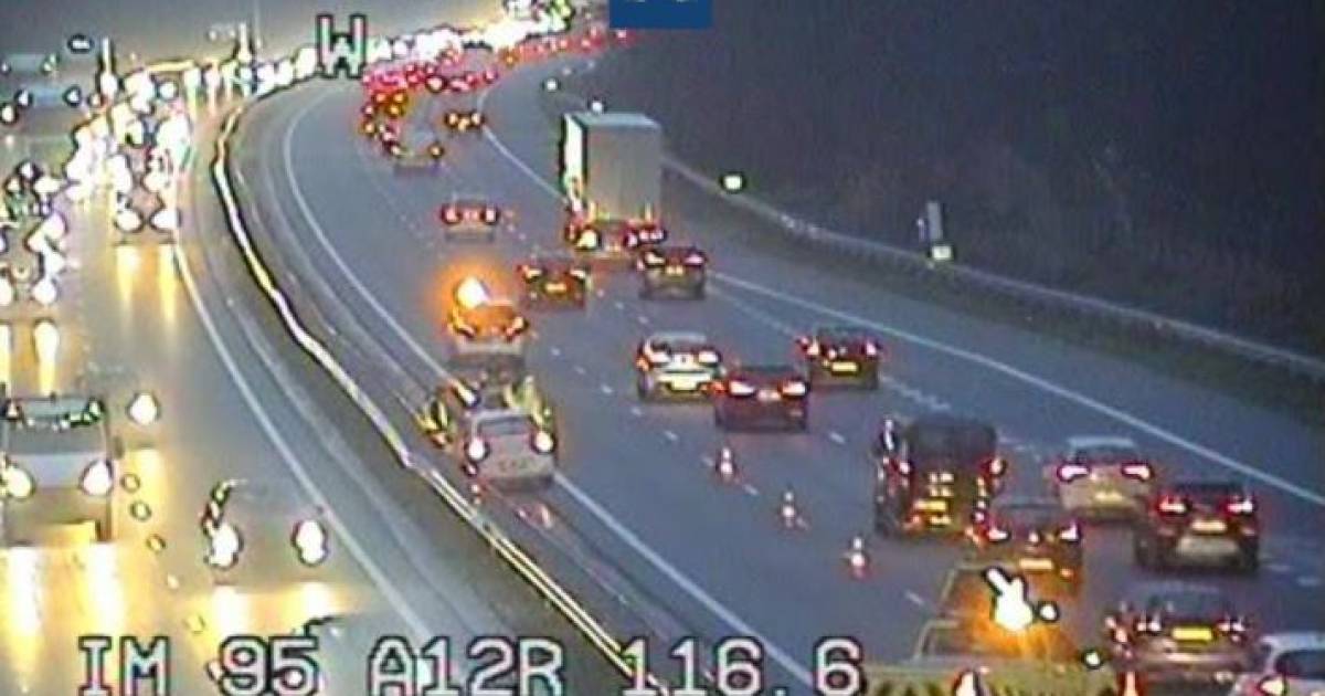 Ongeval op A12 bij Ede veroorzaakt file van een uur.