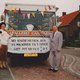 Piet Hoekstra (1929-2018) bracht in Joure de melk rond, en deed dat met een brede blik
