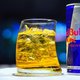 Jarenlang 28 blikjes Red Bull per dag drinken, kan dat?