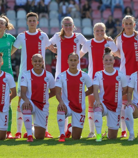 Voetbal Kort | FC Twente houdt Ajax van koppositie af