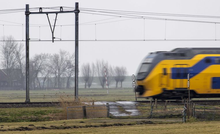 Rijk mag onbewaakte spoorovergangen sneller sluiten