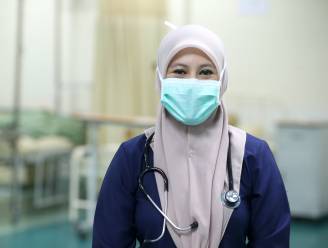 OPROEP. NINA zoekt vrouwen met hoofddoek die bewust een job of studie kiezen die dat accepteert