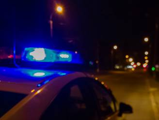 Bergenaar (50) in gestolen auto negeert stopteken, dan rijden agenten hem klem