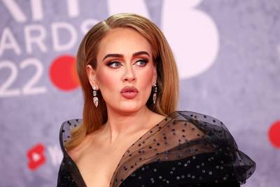 Adele haalt uit naar concertbezoeker na anti-Pride-opmerking: ‘Ben je niet goed bij je hoofd?’
