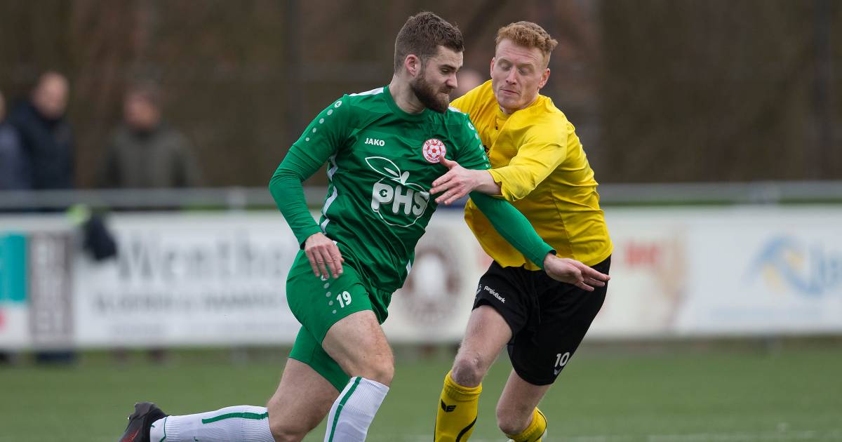 Winnend MASV hoopt op Youri Roseboom; bal ligt bij KNVB Voetbal