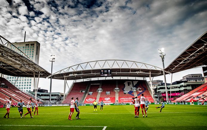 Weer Een Lege Galgenwaard Blijft Het Bij Een Keer Met Publiek Fc Utrecht Ad Nl