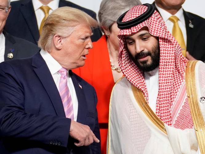 “Trump dwong Saudi's tot lagere olieproductie met chantage”