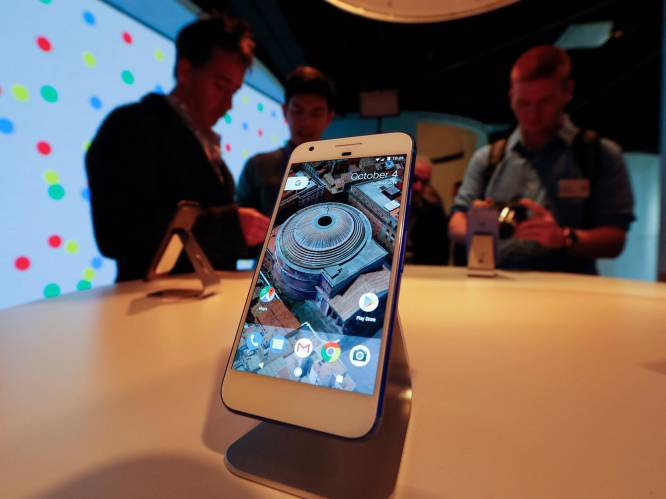 Google kondigt nieuwe concurrent van iPhone aan