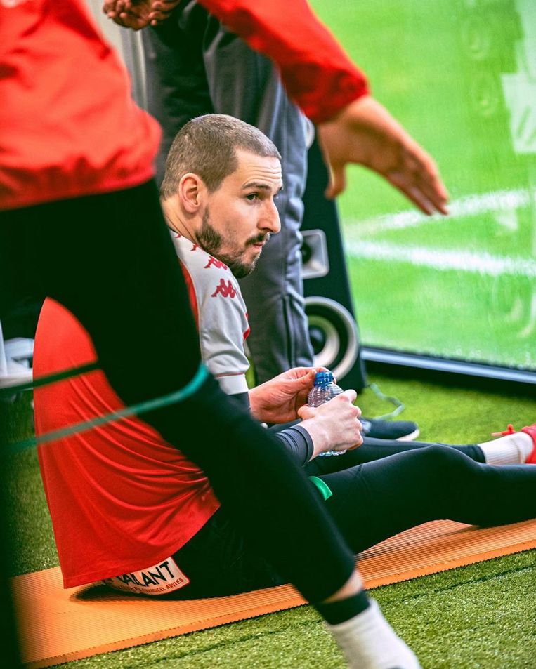 Miguel Van Damme : Miguel Van Damme (26) heel strijdvaardig ondanks nieuw ...