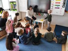 Starrebos houdt vast aan peuter-kleutergroep, ook als de gemeente gaat handhaven: ‘Ouders steunen ons’