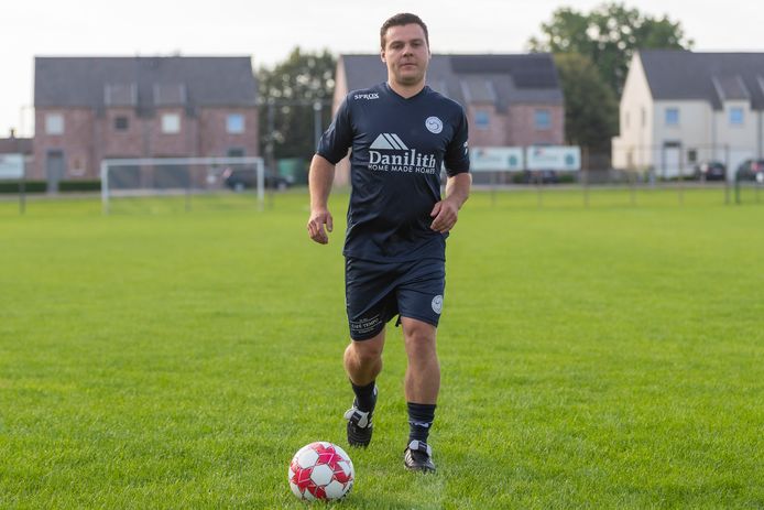 Levi Wallez speelt zondag zijn laatste wedstrijd ooit en kan voor het eerst in zijn carrière de titel pakken.
