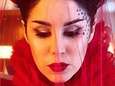 Tattoo-artieste Kat von D trouwt in bloedrode japon opnieuw met echtgenoot