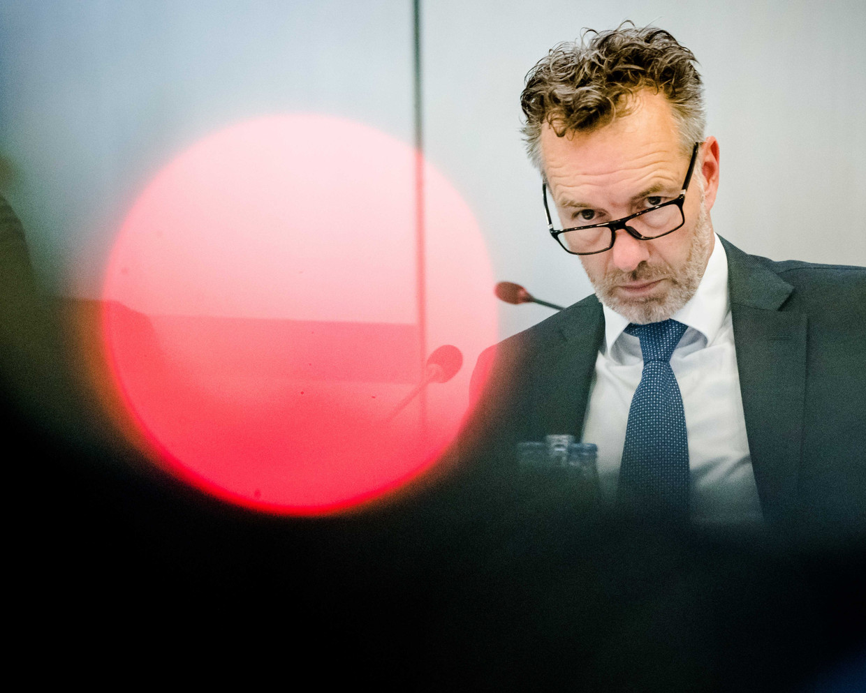 Wybren van Haga eerder deze zomer tijdens een technische briefing in de Tweede Kamer over ontwikkelingen rond het coronavirus. Beeld ANP