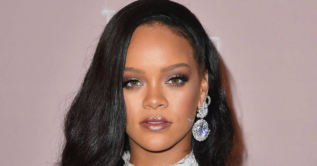 rihanna fenty lvmh