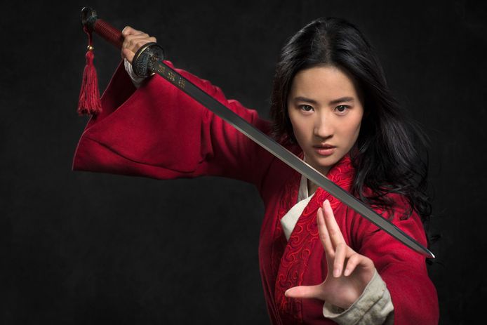 Liu Yifei, die Mulan vertolkt in de nieuwe, gelijknamige live action-remake van de Disney-klassieker.