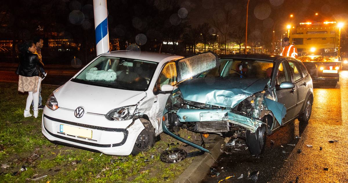 Twee weken, drie ongelukken: weer gaat het mis bij oprit A28 in Zwolle.