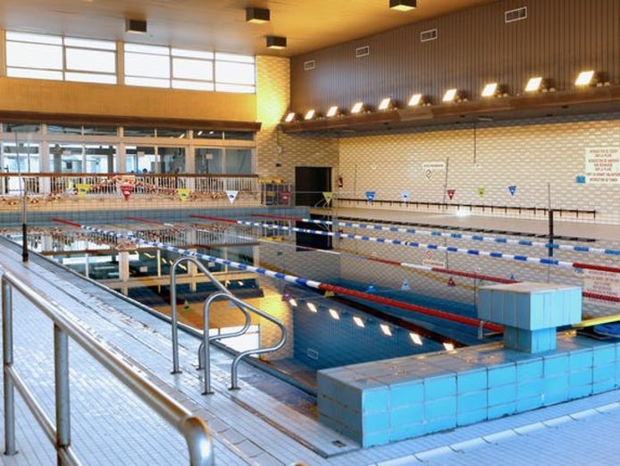 La piscine Yernaux à Montignies-sur-Sambre (Charleroi) va enfin rouvrir ses portes.