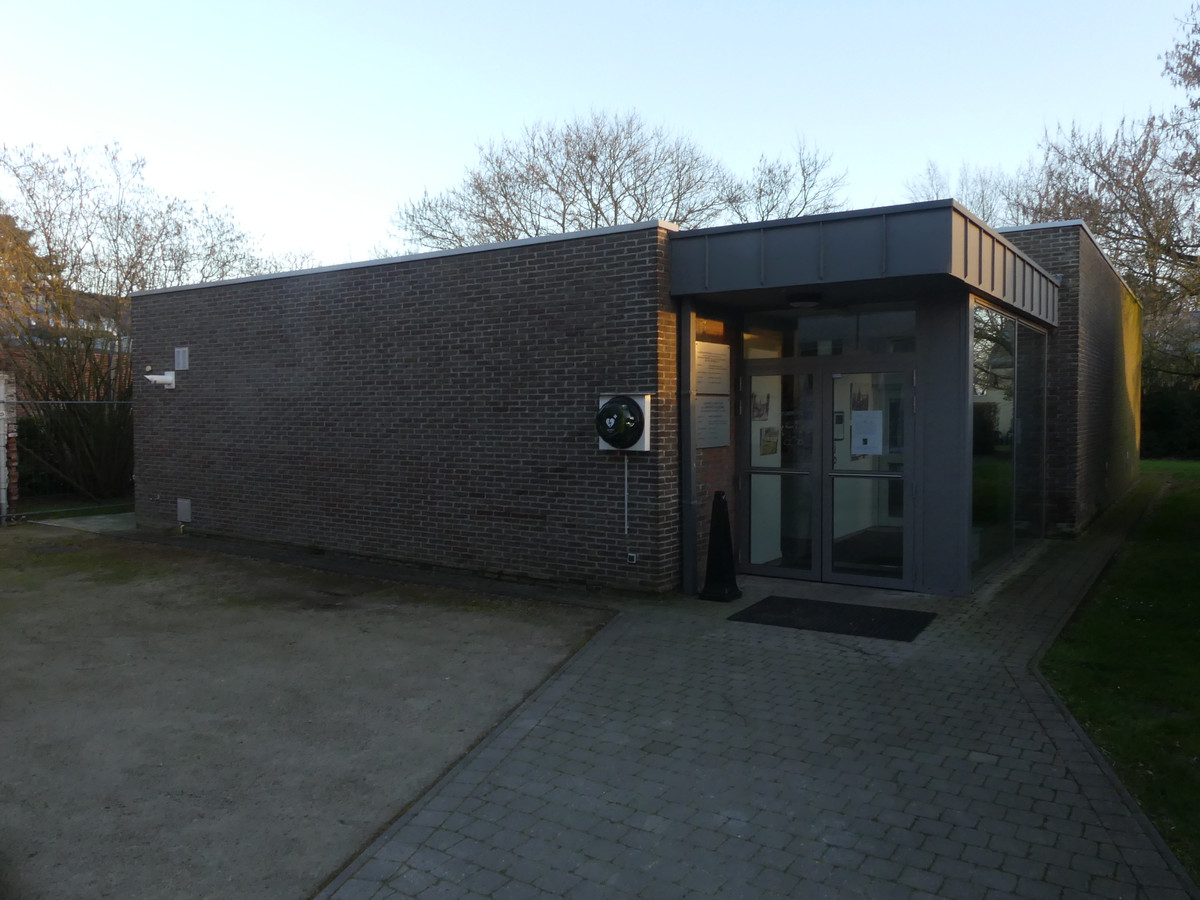 De Vierschaar maakt plaats voor nieuwe zaal achter gemeentehuis van Deurle Foto hln.be