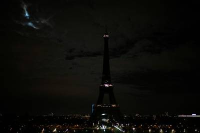IN BEELD. Hele wereld dooft lichten voor Earth Hour