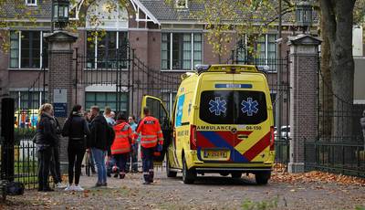 Drama in psychiatri­sche kliniek in Nederland: patiënt steekt medewerker dood en pleegt zelfmoord