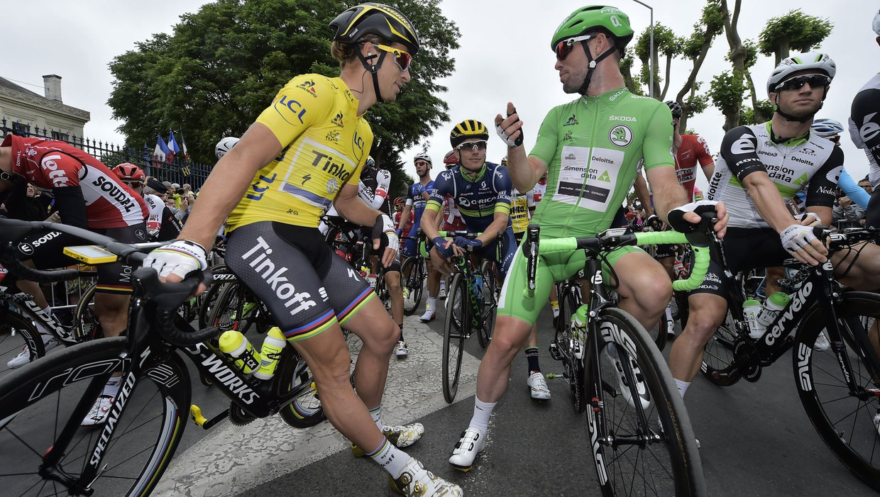De zesde etappe zou zo maar eens een prooi kunnen worden voor de Brit Mark Cavendish (rechts). Beeld photo_news