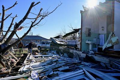 Dodentol door tornado’s in VS loopt verder op: “75 procent van stad in Kentucky volledig van de kaart geveegd”