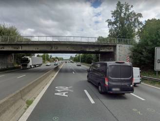 Actiegroepen verzetten zich tegen bouw nieuwe brug over E40 in Drongen: “We vrezen extra verkeersdruk”