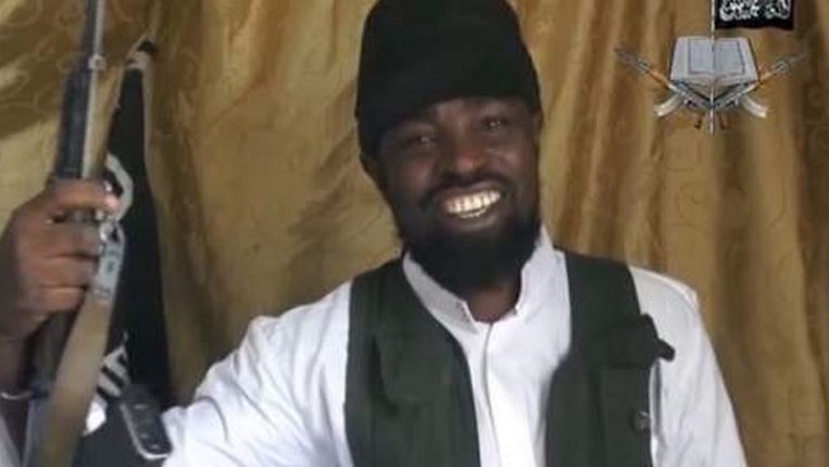 Boko Haram-leider Abubakar Shekau, screenshot uit een eerdere videoboodschap in het bezit van persbureau AFP. Beeld afp