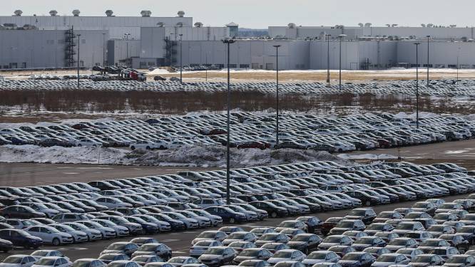 Volkswagen stopt samenwerking in Rusland, maar zwijgt over volledig vertrek