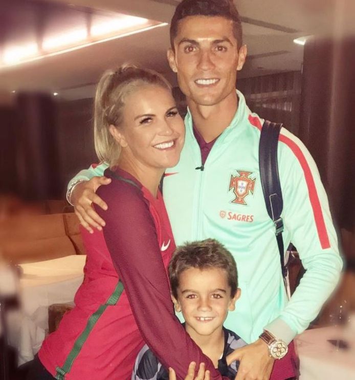 Cristiano Ronaldo con la sorella Katia e il figlio maggiore Cristiano Jr.