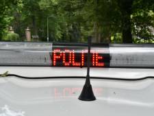 Autodief ontsnapt in Zwijndrecht aan nat pak, maar niet aan politie