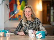 Jeannette nodigt mensen die alleen zijn uit om aan te schuiven met kerst