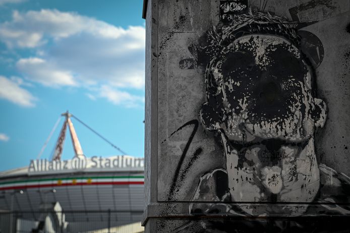 Een tekening van Cristiano Ronaldo is besmeurd.