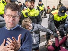 Den Haag moet kiezen: olieboeren of activisten