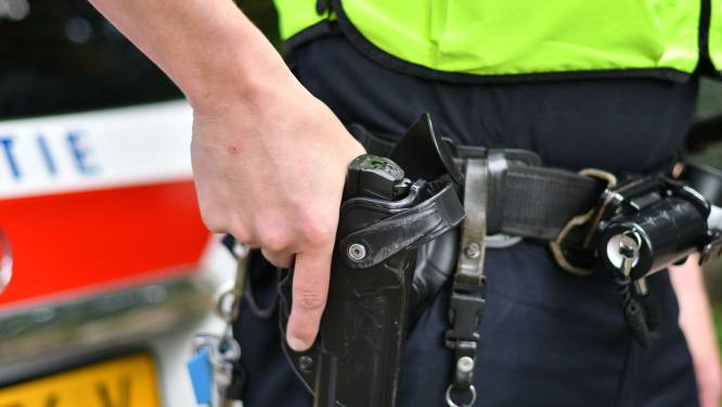 Politie lost waarschuwingsschot bij aanhouding in Roosendaal