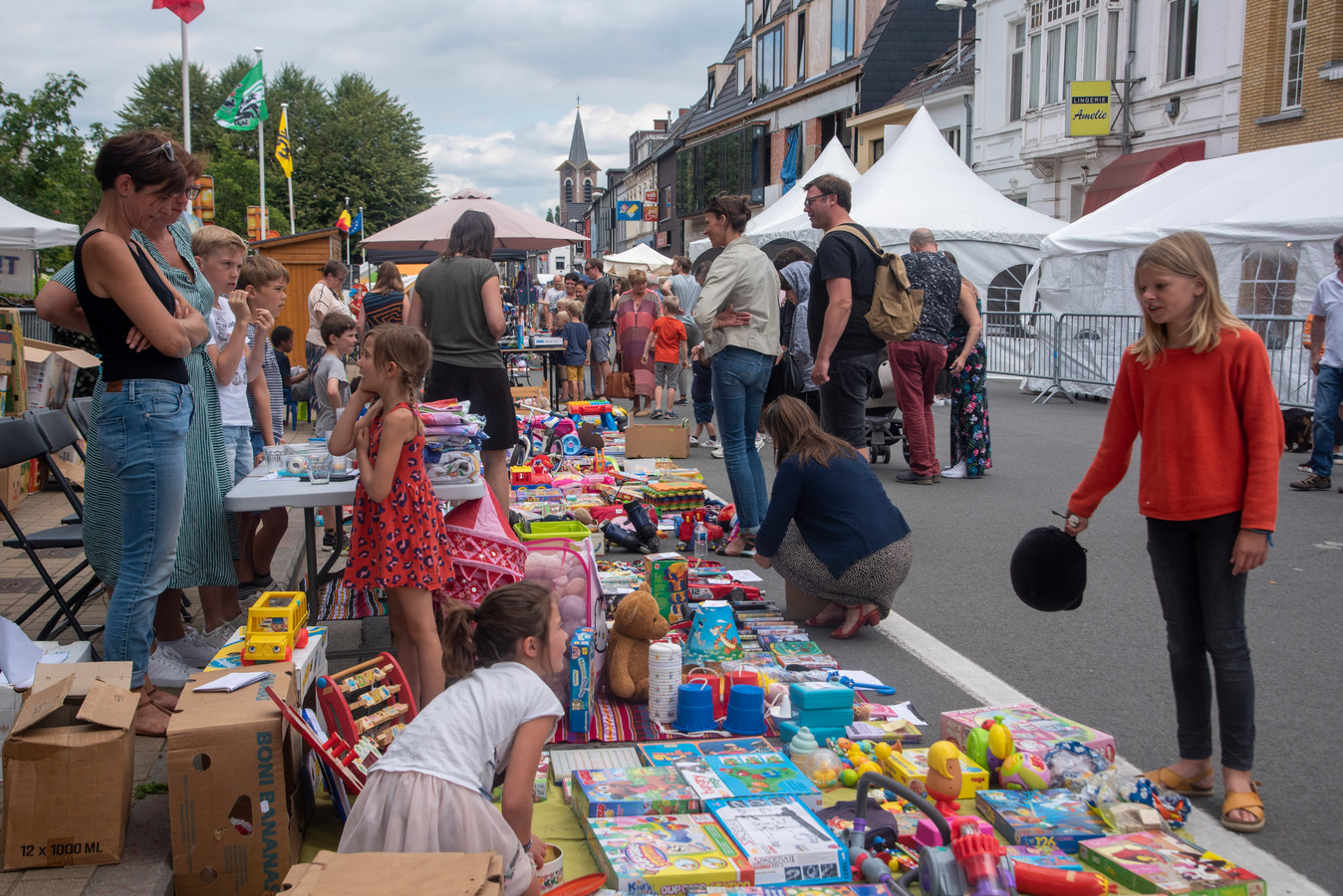 Van Kaprijke tot Eeklo 5 rommelmarkten in het Meetjesland waar je op zoek kan gaan naar