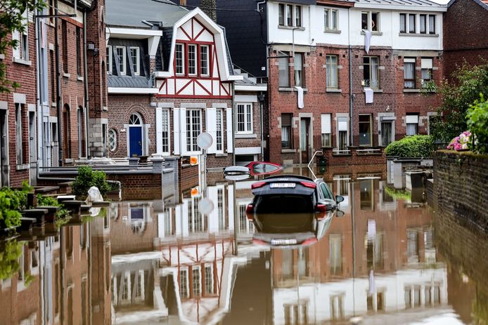 Les inondations vécues en Belgique en juillet illustrent clairement les conséquences du réchauffement climatique sur notre quotidien.