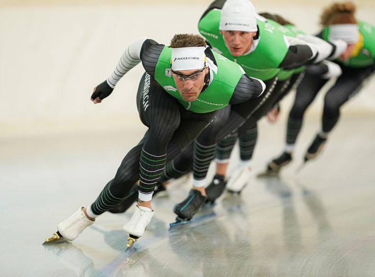 Ineens is corona de grootste tegenstander van schaatsteam Reggeborgh | Het Parool