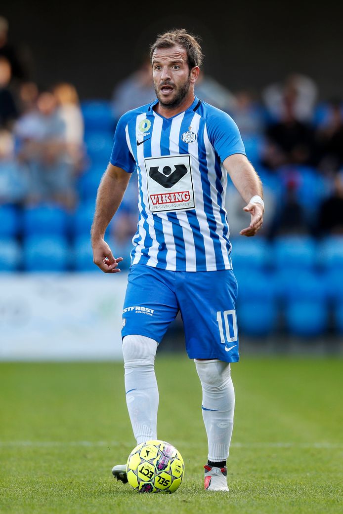 Rafael van der Vaart in het shirt van Esbjerg. ,,Het was klaar. Mooi geweest.’’