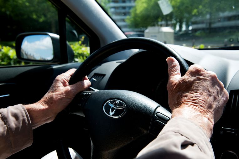 Medische keuring rijbewijs 75plussers wordt mogelijk afgeschaft