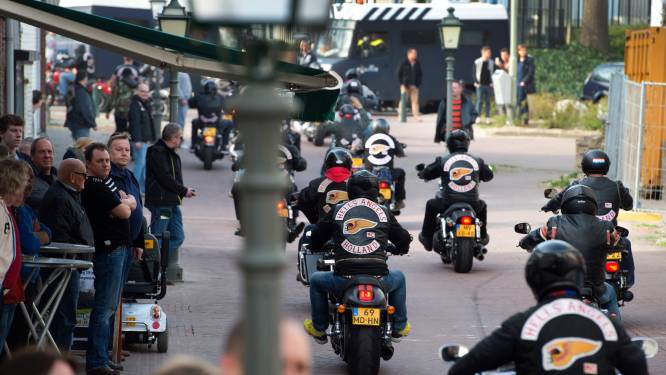 Pand in Utrecht blijkt illegale ontmoetingsplaats voor Hells Angels, zes mensen aangehouden